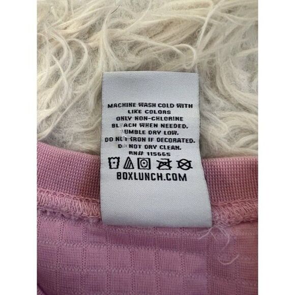 Sanrio BoxLunch Hello Kitty Pink Quilted Crewneck Sweater Pullover Size Small - Picture 10 of 11